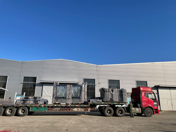 吉林省公交站臺候車亭發貨案例