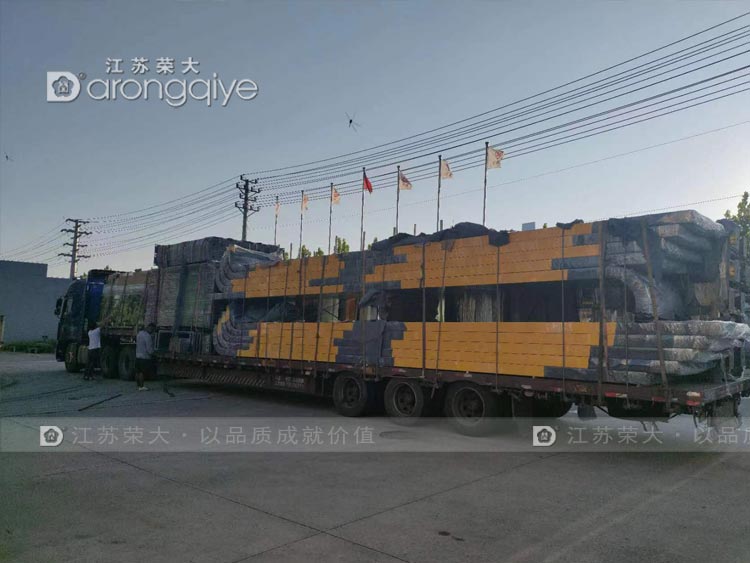 廣東省智能公交站臺發貨